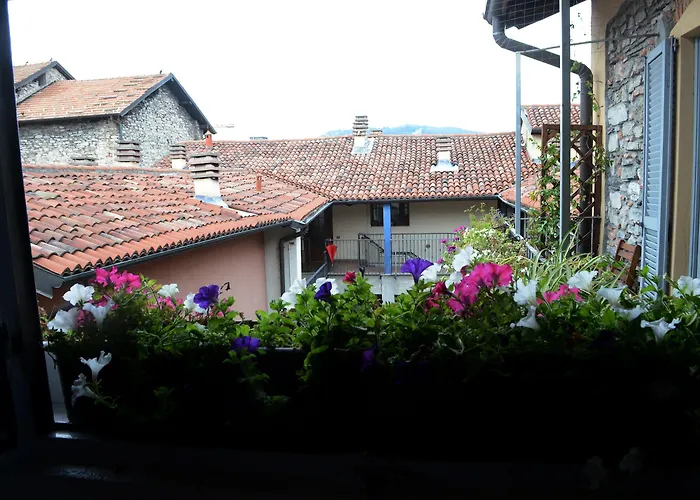 Couette-café Storico 2*